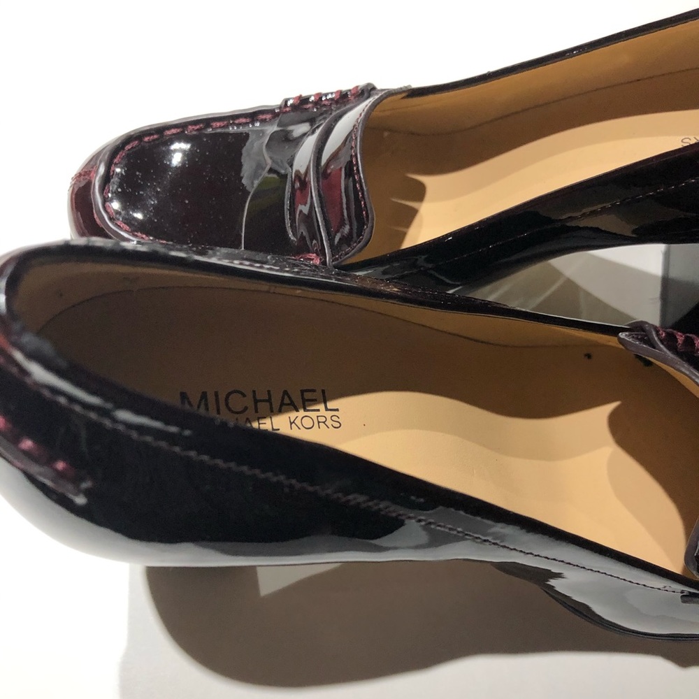 Micheal Kors cranberry shiny shoes - Picture 5 of 6